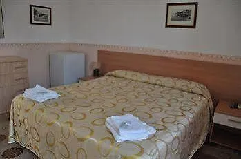 Barbara B&B Fontane Bianche 3*,